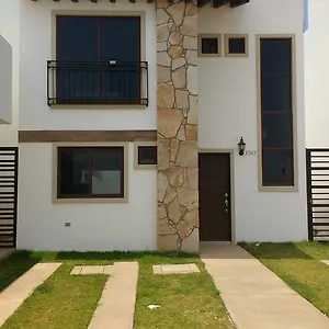 hogar-pacifico.mazatlan-hotels.com/
